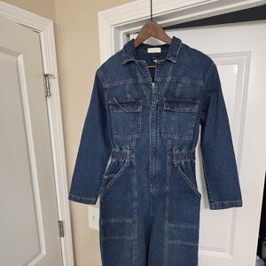 Womenn Denim Jumpsuit with Pockets Size 6